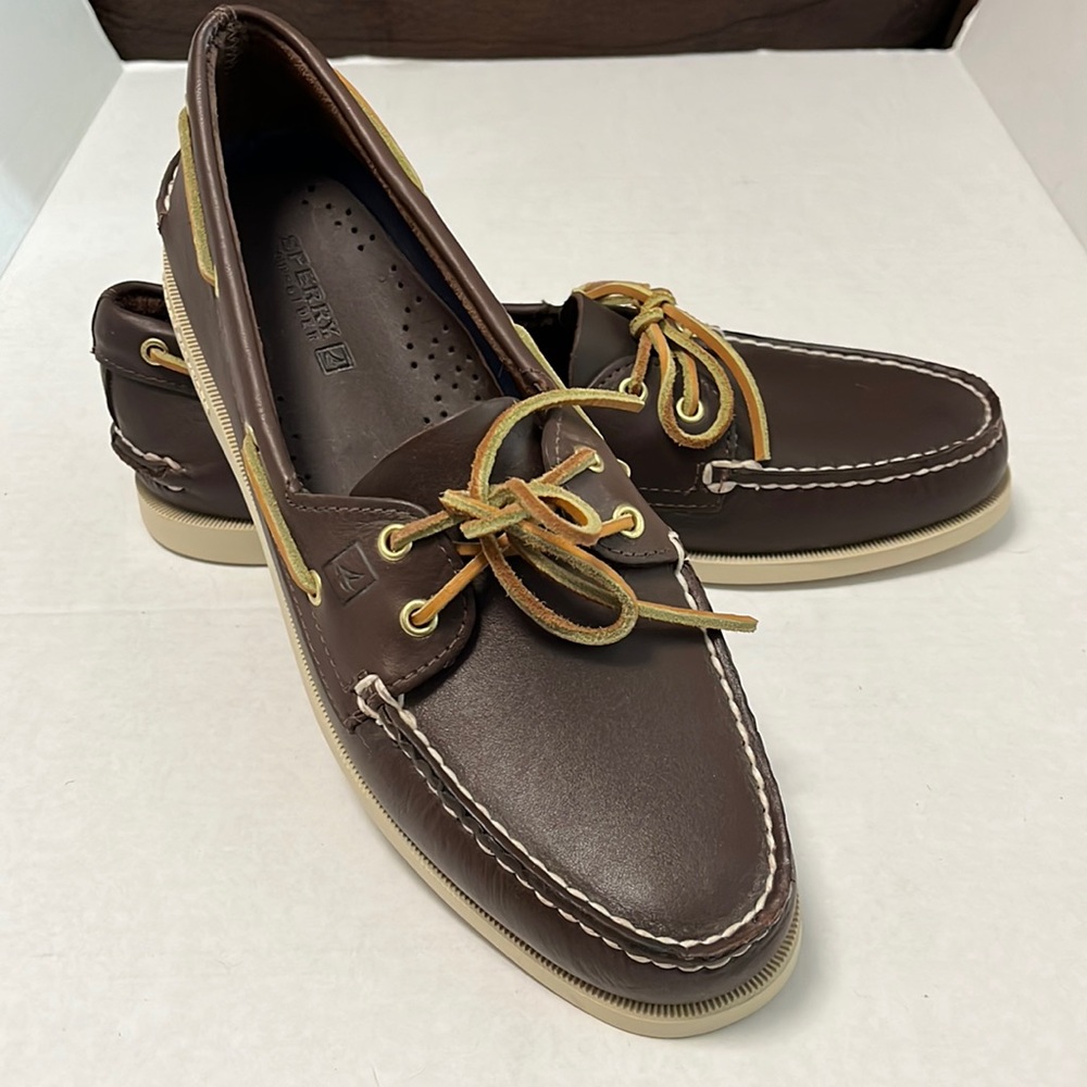 Women’s Sperry Topsiders Size 11M